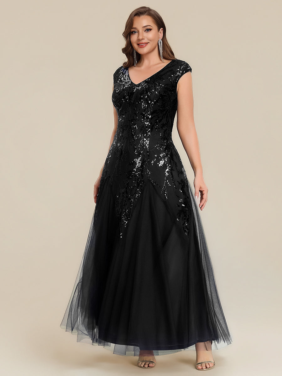 Plus Size Sequin V Neck Cap Sleeve Tulle Formal Evening Dress