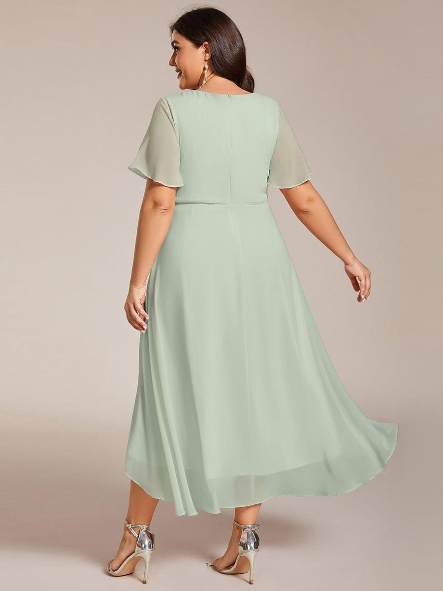 pretty LARK|Plus Size Chiffon Short Sleeves Pleated V-Neck A-Line Midi Wedding Guest Dress