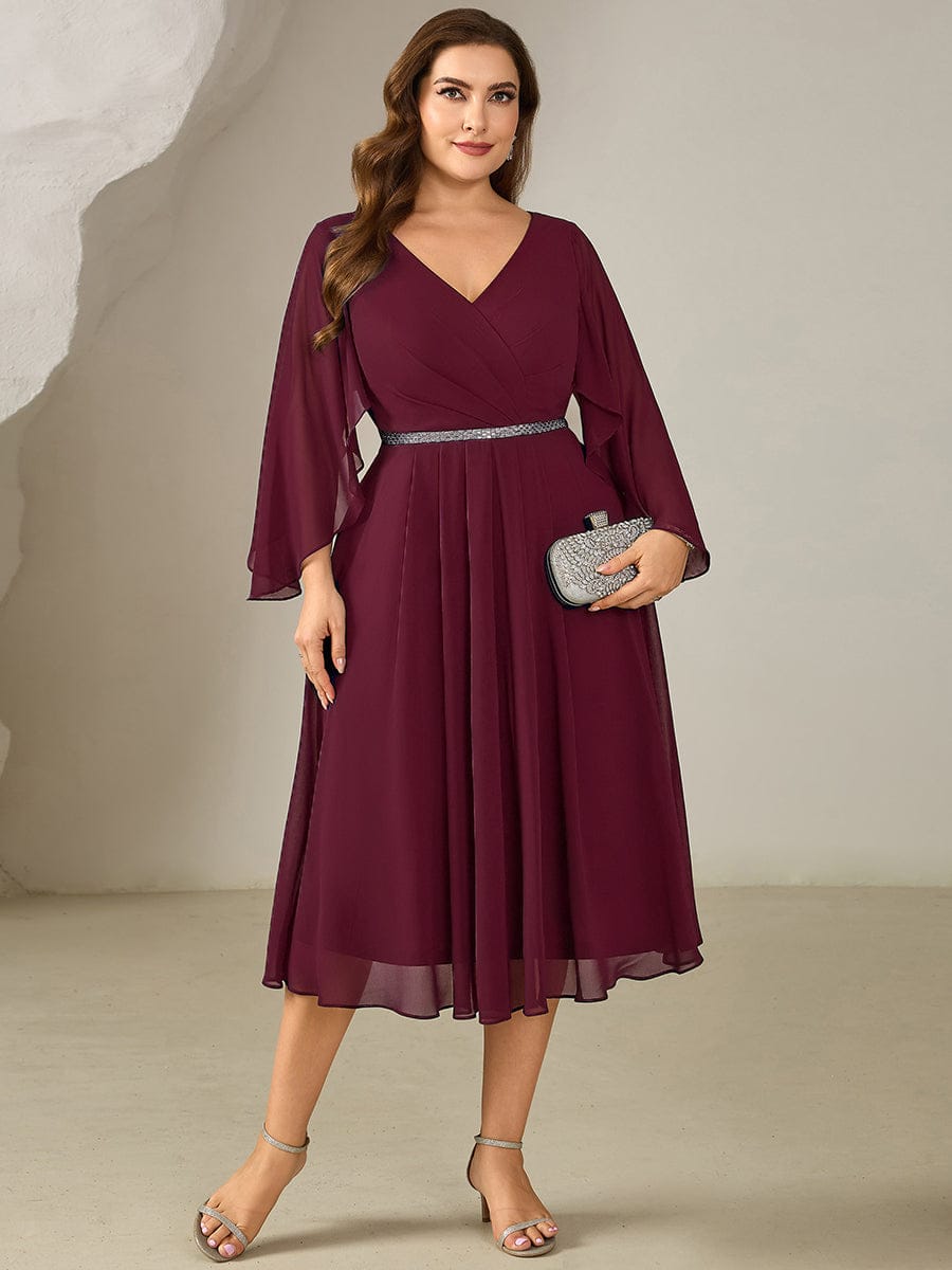 pretty WYNN|Plus Size Deep V-Neck Chiffon Wedding Guest Dress