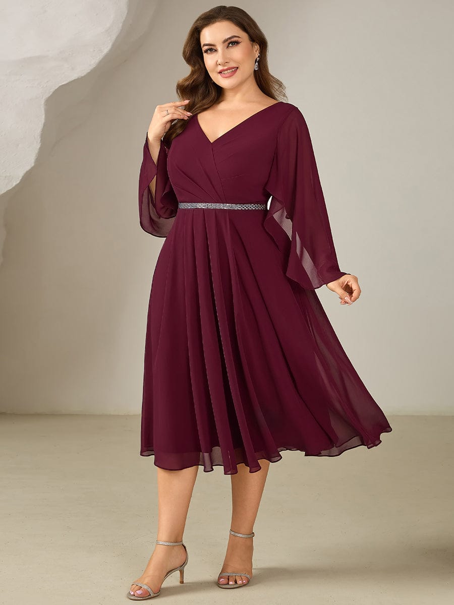 pretty WYNN|Plus Size Deep V-Neck Chiffon Wedding Guest Dress